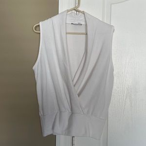 Abbeline Women’s Faux Wrap Low Cut Sleeveless Blouse. No Tag-Size Large.